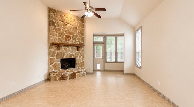 Building Photo - 6181 Bridgewater Ln