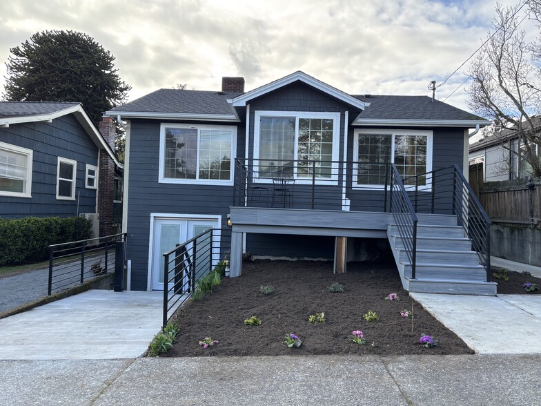 Building Photo - 7555 17th Ave NW