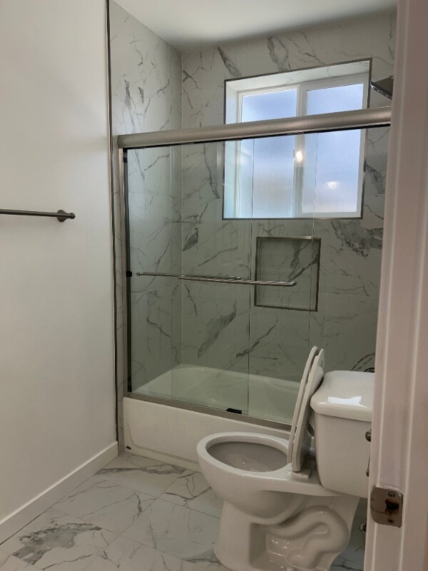 Building Photo - 3221-3223 W 73rd St