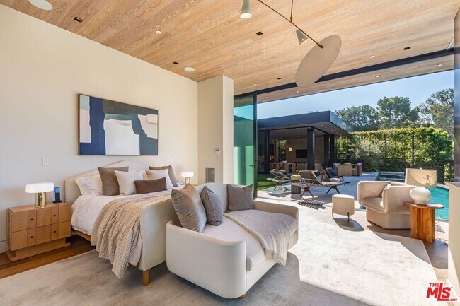 Building Photo - 1335 Carla Ln