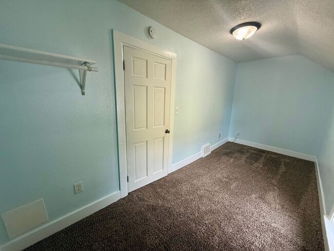 Building Photo - 3 Bed 2 Bath Single Family Home in Wausau