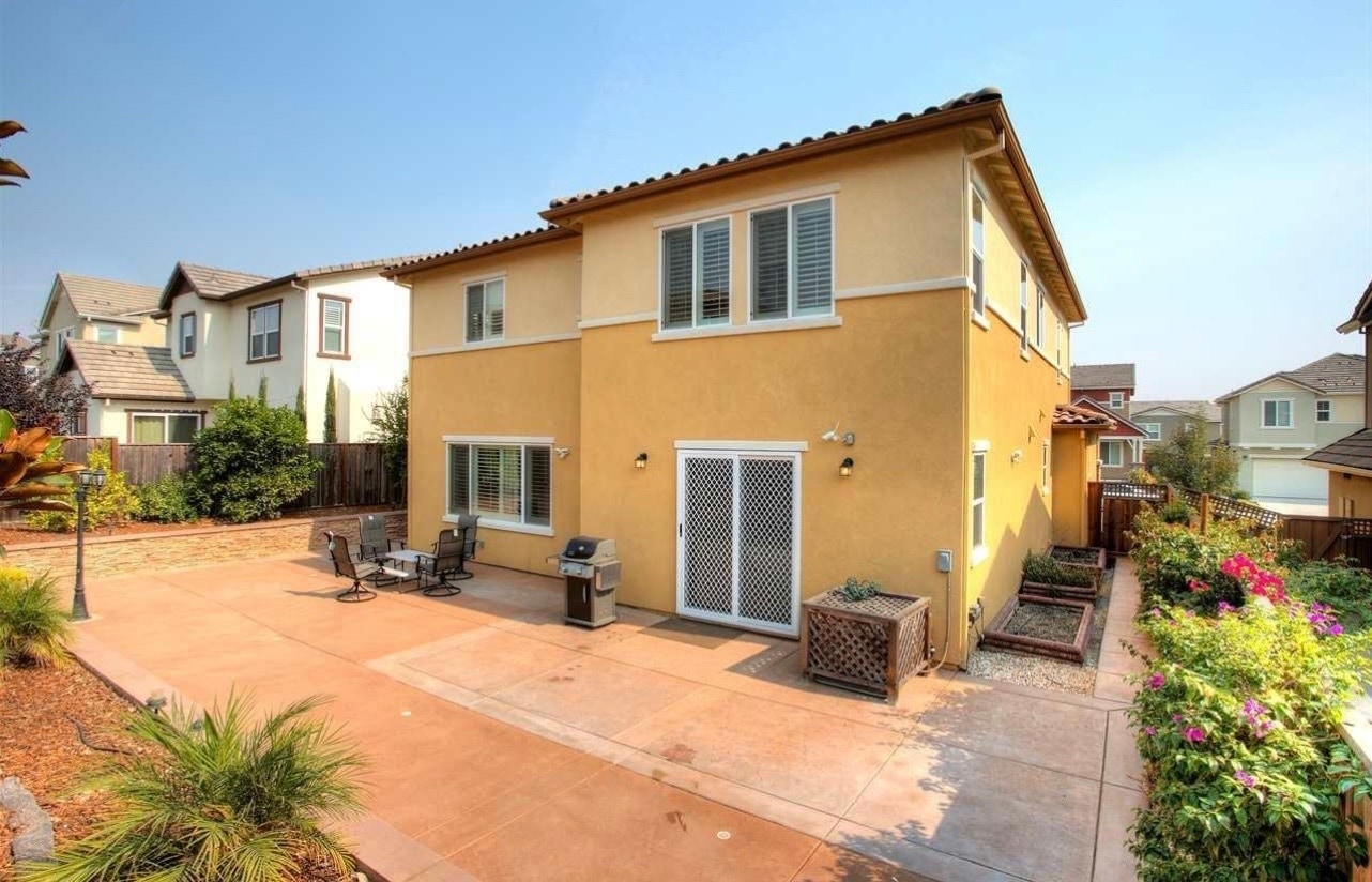 Building Photo - 4628 Kinsley St