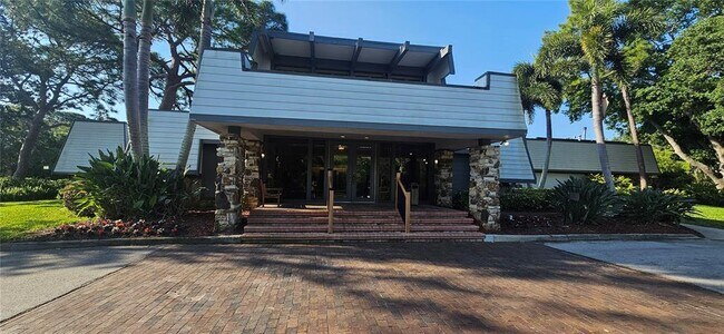 Building Photo - 36750 US Hwy 19 N