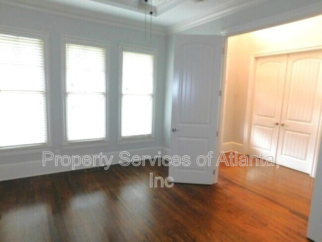 Building Photo - 15485 N Valley Creek Ln