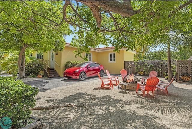 Building Photo - 309 Calz. de Bougainvillea