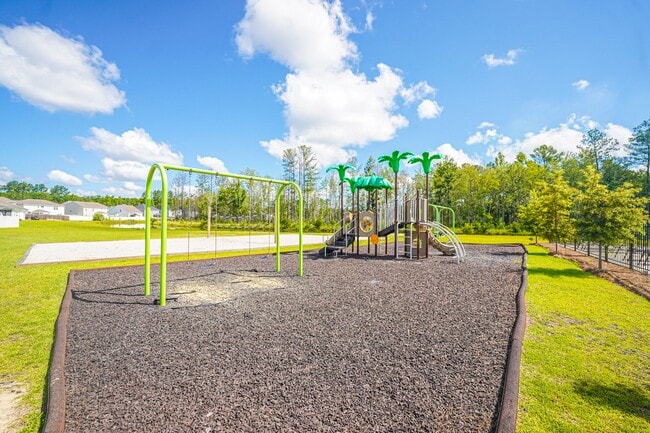 Building Photo - Coming Available!