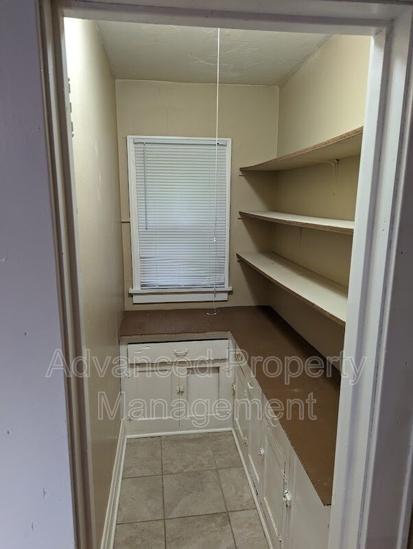 Building Photo - 3941 N 24th Pl