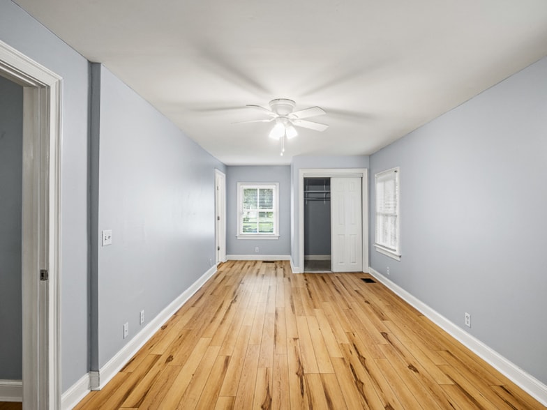 Building Photo - 722 Ellis St