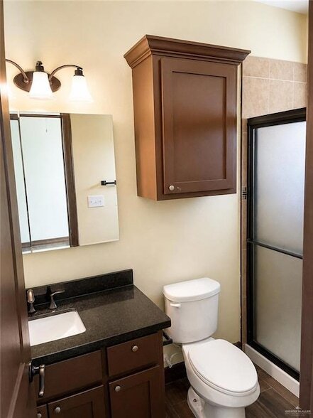 Building Photo - 215 Fig Dr
