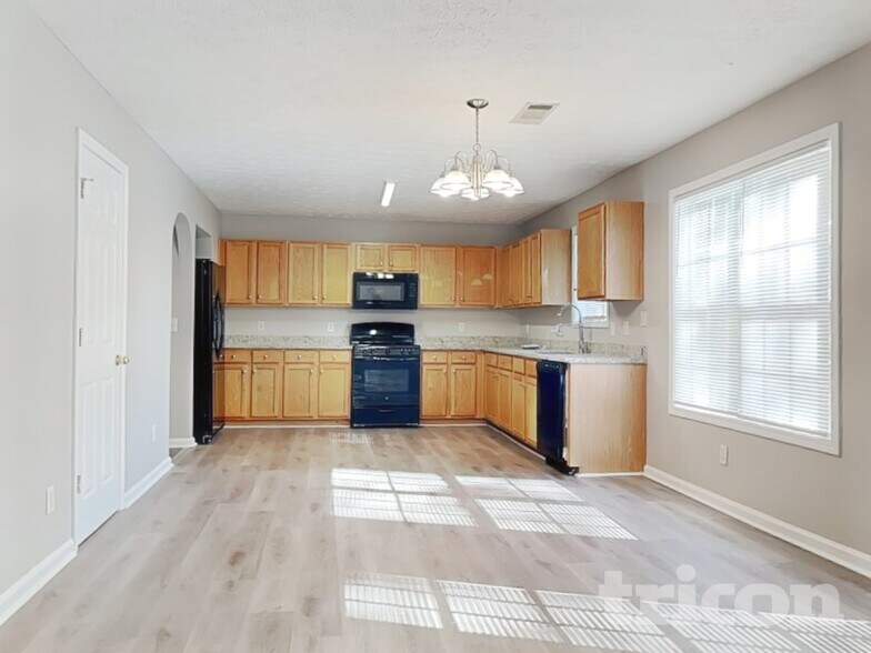 Building Photo - 75 Christopher Dr