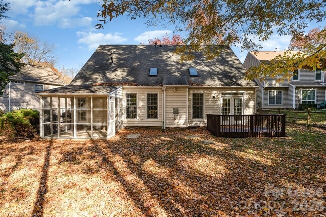 Building Photo - 10010 Gladwick Ct