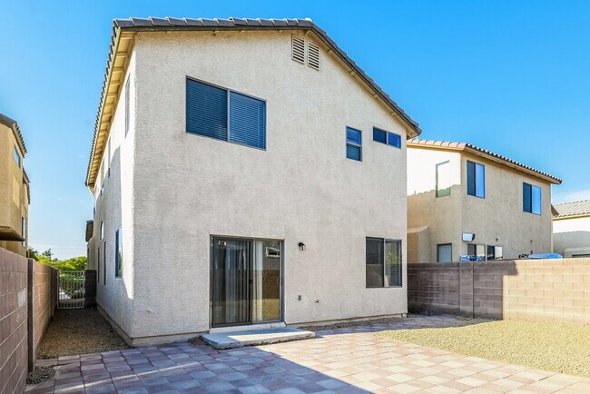 Building Photo - 3024 Balcones Fault Ave