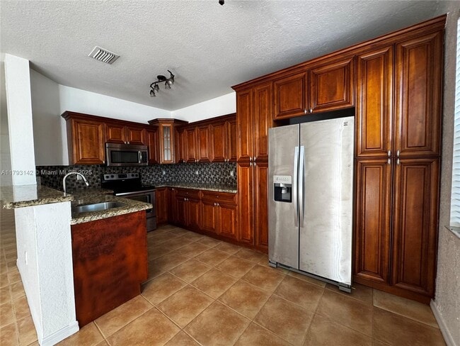 Building Photo - 12544 SW 121st Way