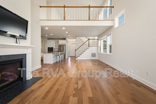 Building Photo - 5025 Rivermere Ln