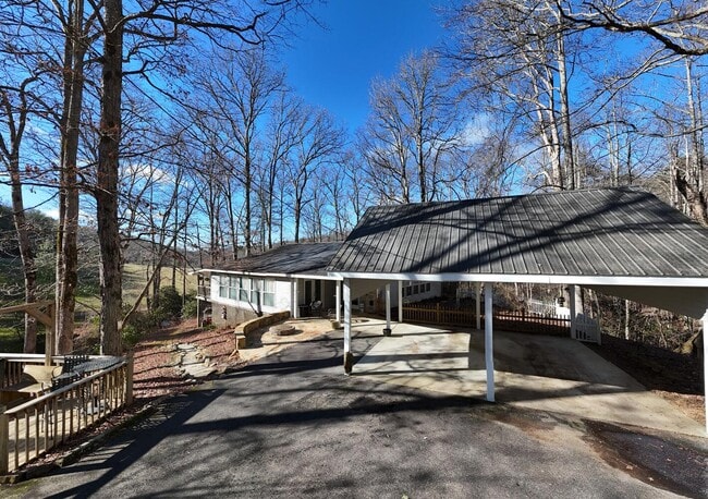 Building Photo - 3035 Skeenah Gap Rd