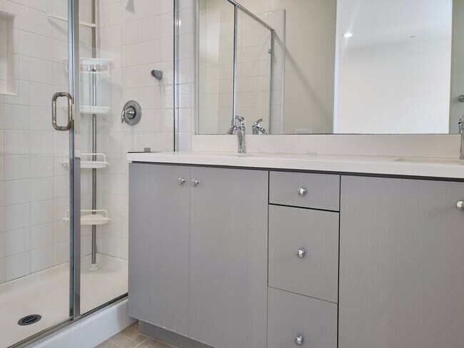 Building Photo - 2415 Tapestry Wy