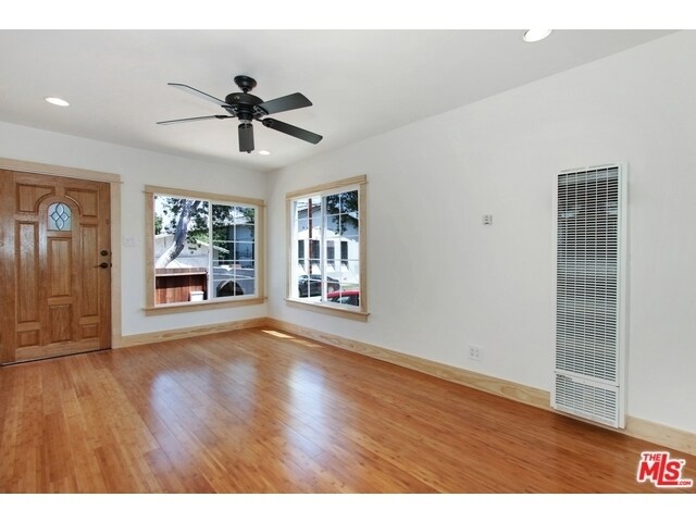 Living room with A/C - 1876 Ripple St