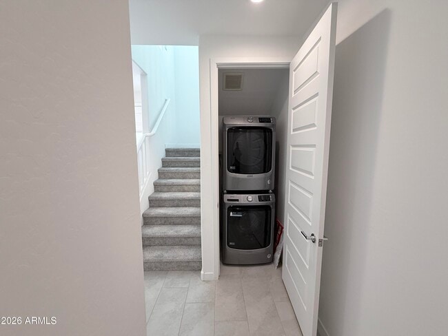 Building Photo - 4177 E Pinto Dr