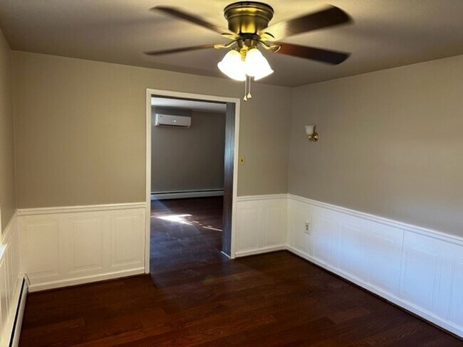 Building Photo - 1225 Caln Meetinghouse Rd