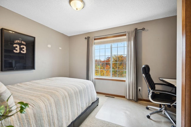 Building Photo - 18422 Lafayette Way