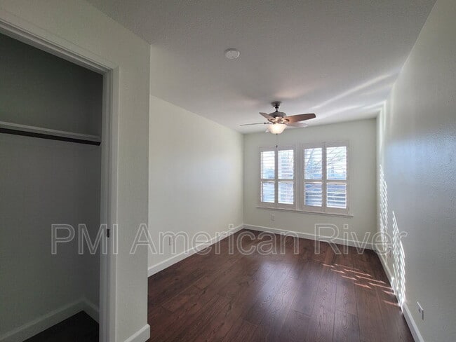 Building Photo - 7817 Palmyra Dr