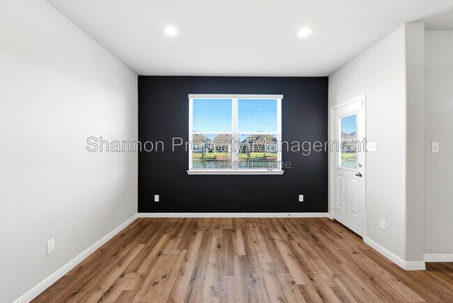 Building Photo - 24703 Signorelli Way