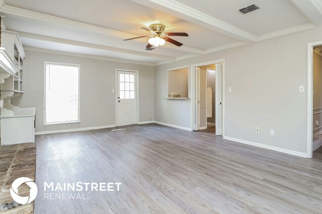 Building Photo - 1707 Corral Dr