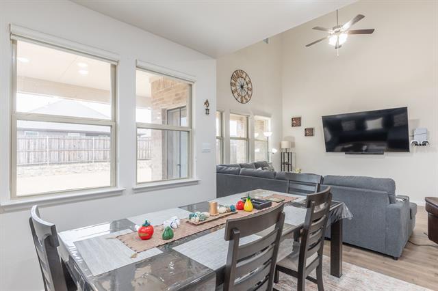 Building Photo - 1602 Harvest Glen Dr