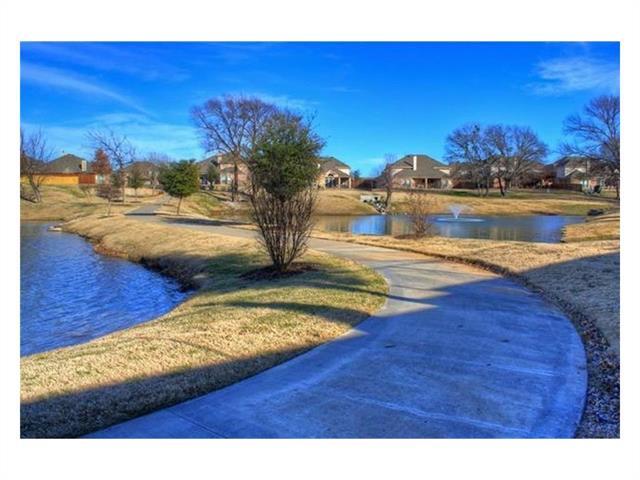Building Photo - 415 Lipizzan Ln