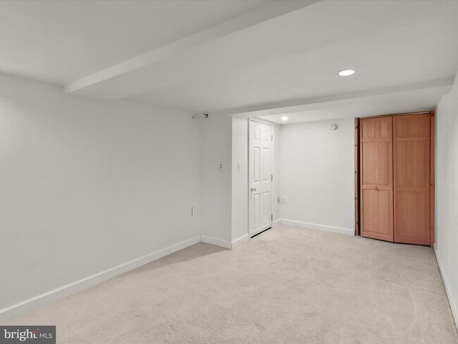 Building Photo - 3116 Bethany Ln