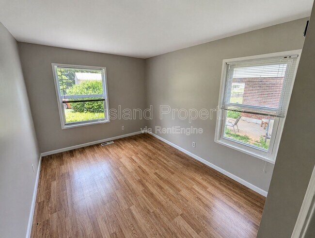 Building Photo - 12336 Santa Maria Dr