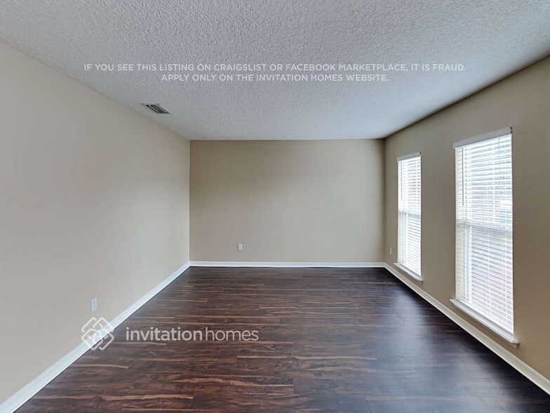 Building Photo - 327 John's Creek Pkwy