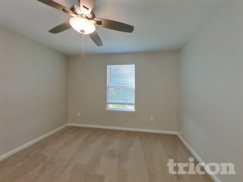 Building Photo - 9762 Lemon Grass Ln