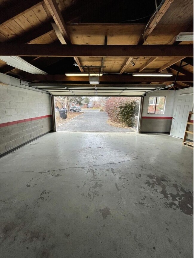 Building Photo - Charming Olde Town Arvada Home!