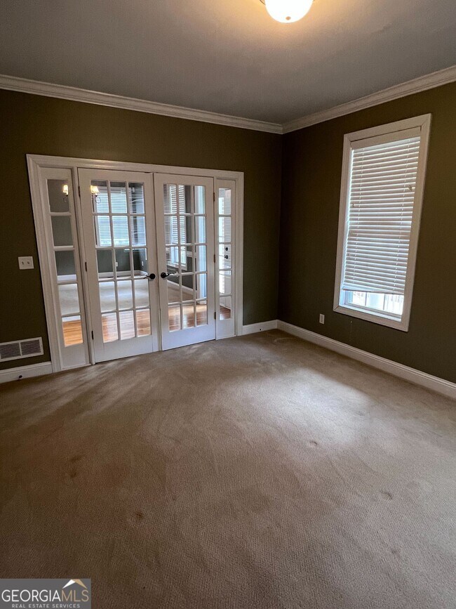 Building Photo - 119 Tullamore Trail