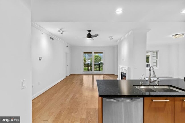 Building Photo - 801 Key Hwy