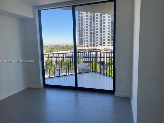 Building Photo - 5252 NW 85th Ave