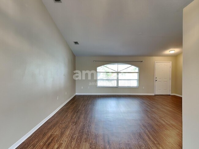 Building Photo - 6744 66th Ave E