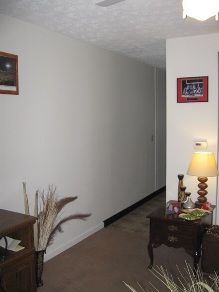 Living Room to EIK - 326D Cortland St