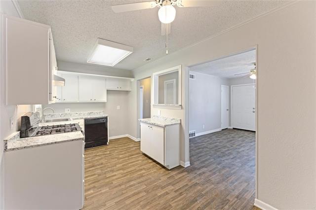 Building Photo - 4713 Laverda Dr
