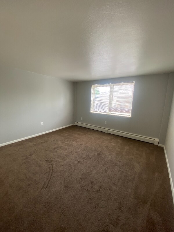 Building Photo - 30 Gillett St