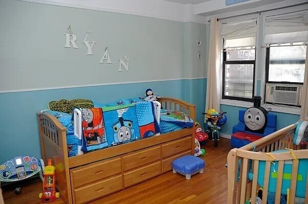 Building Photo - 504 Grand St