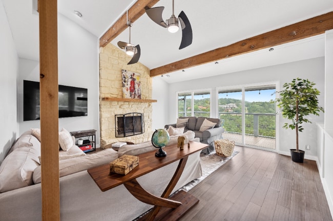 Building Photo - 2805 Trail of the Madrones