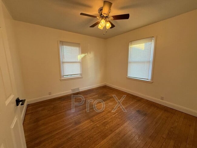 Building Photo - 1311 New Hampshire Ave