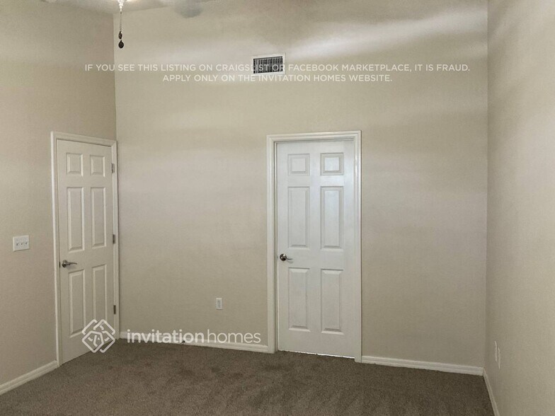 Building Photo - 5700 Fischer Dr