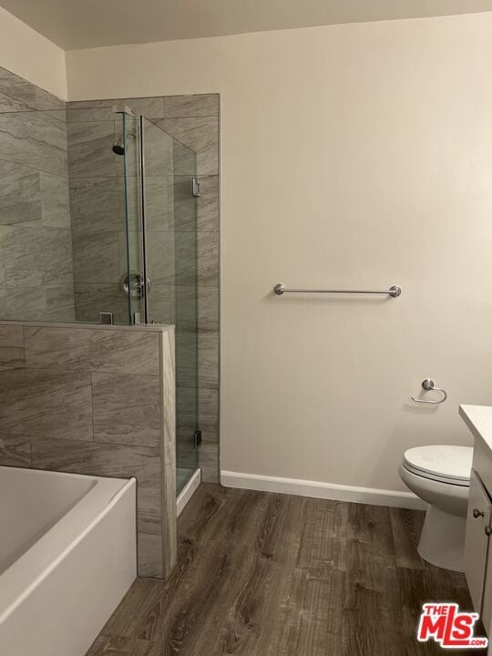 Building Photo - 7521 Hampton Ave