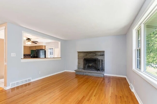 Building Photo - 115 Margo Ln