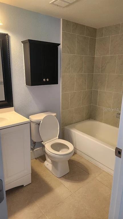 Building Photo - 5038 Terrace Palms Cir