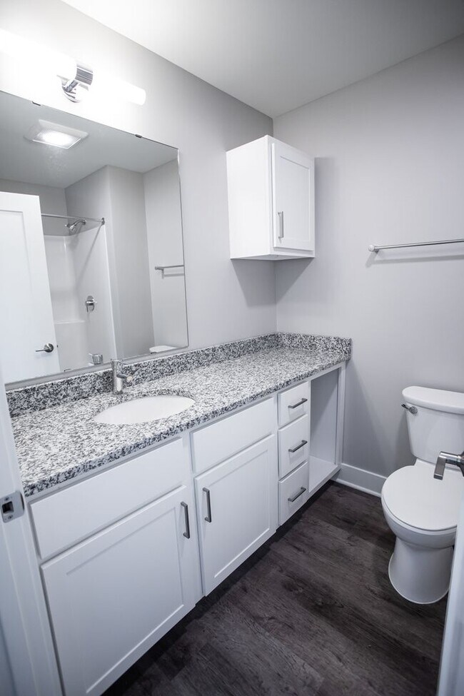 Building Photo - Spruce | Three Bedroom - Exterior Walkout