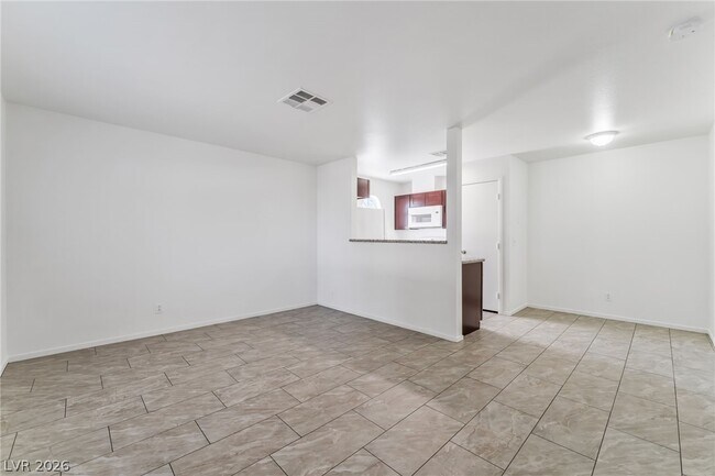 Building Photo - 3683 Lucido Dr
